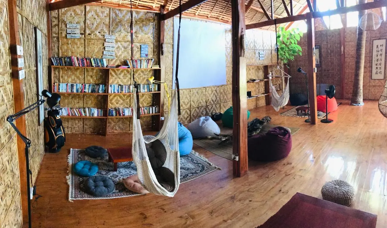 Nautilus Hostel & Hammocks Panglao Locanda